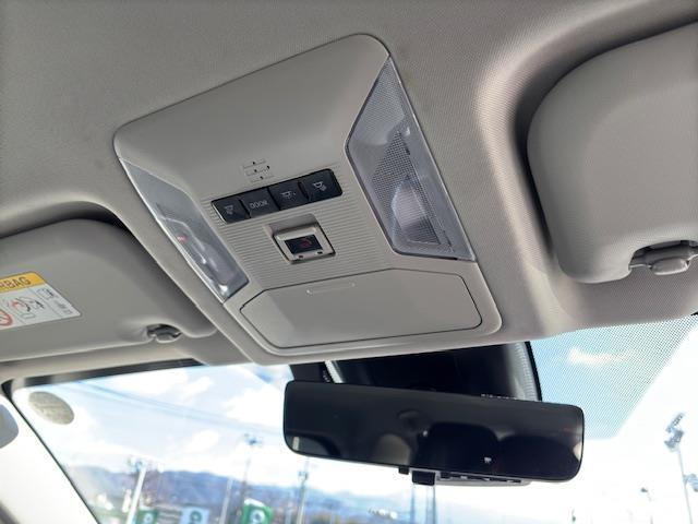 【運転席操作部】快適なドライブを楽しむための機能が装備されています！運転席から触れるので、使いやすいです！除菌プランいれていただくと、さらに清潔で安心していただけます！