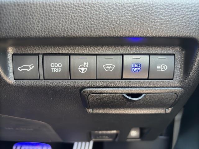 【運転席操作部】快適なドライブを楽しむための機能が装備されています！運転席から触れるので、使いやすいです！除菌プランいれていただくと、さらに清潔で安心していただけます！
