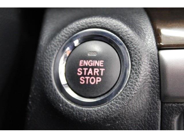 こだわりがあってなかなか気に入ったお車がないそこのお客様！全国のオークションからピッタリの1台を探すことが可能です。ぜひ一度お問い合わせください。