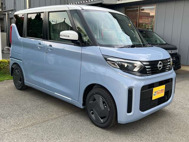 人気の登録済・届出済未使用車やおすすめ中古車を展示中！！各社メーカーの人気の軽自動車・小型車・普通車・大型車まで高須自動車にお任せ下さい！！日々新しい展示車両が続々入荷中です！！