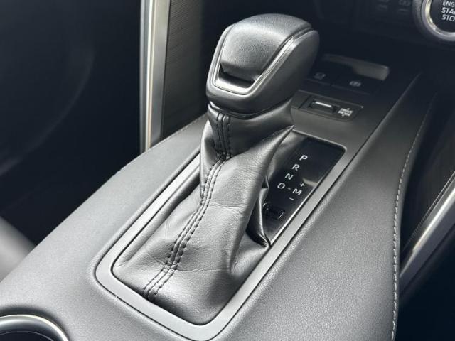 国産車から輸入車まで多様なお客様のニーズのお応えできるように、全国規模で豊富な在庫展開！車のことならWECARSへ！