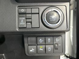 【パワースライドドア】スマートキーや運転席のスイッチでスライドドアの開閉が可能♪電動だから力を入れてドアを開ける必要が無く、小さいお子様でも、重い荷物を持っている時もラクに開け閉めできます♪