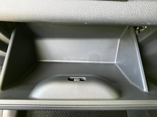 WECARS（ウィーカーズ）は全国250店舗展開！作業の都合上、車両をご覧頂けない場合がございます。来店前にお問合せ下さい