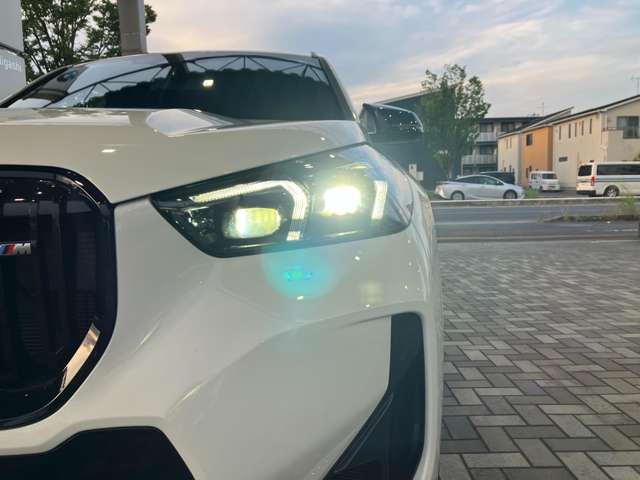 このお車は【浦和美園支店】に展示中です！ご来場、お問い合わせをスタッフ一同お待ちしております。＜住所＞埼玉県さいたま市緑区美園6-11-1　＜TEL＞048-812-2525