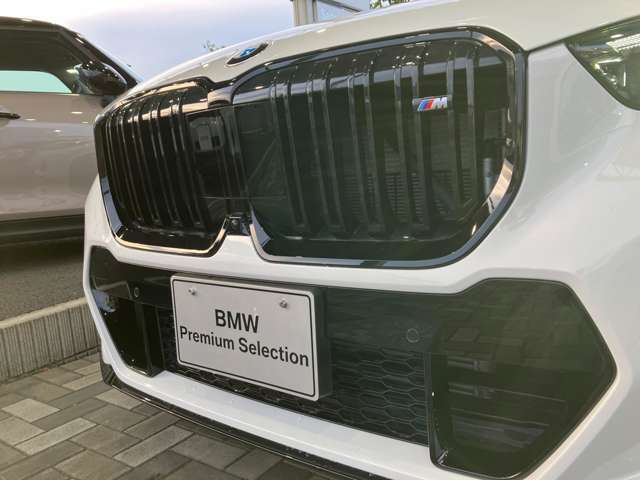このお車は【浦和美園支店】に展示中です！ご来場、お問い合わせをスタッフ一同お待ちしております。＜住所＞埼玉県さいたま市緑区美園6-11-1　＜TEL＞048-812-2525