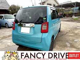 テールゲートに凹みがある為お買い得価格　別途修理も可能