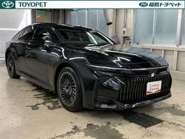 「トヨタセーフティセンス」を装備しています。安全機能の詳細は販売店スタッフまでおたずねください。機能を過信せず、必ずご自身で安全運転を行ってください。