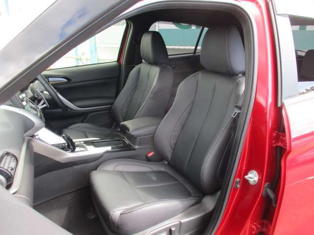 フロントシートの写真です。