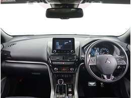 操作性の良いインパネ周りです