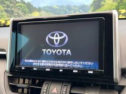 【純正9インチナビ】人気の純正ナビを装備。オーディオ機能も充実しており、Bluetooth接続すればお持ちのスマホやMP3プレイヤーの音楽を再生可能！毎日の運転がさらに楽しくなります！！
