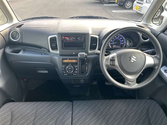 当店はお客様のカーライフをトータルサポートさせていただく為、自動車保険のあいおいニッセイ同和・東京海上日動火災の代理店です。自動車事故等、お困りの場合も迅速に対応が可能です。全て私達にお任せ下さい