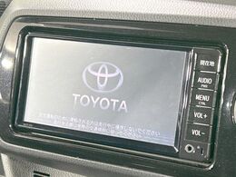 【純正ナビ】人気の純正ナビを装備。オーディオ機能も充実しており、Bluetooth接続すればお持ちのスマホやMP3プレイヤーの音楽を再生可能！毎日の運転がさらに楽しくなります！！