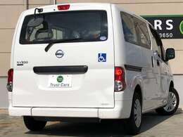 福祉車両：スロープタイプのNV200バネット入庫しました！！