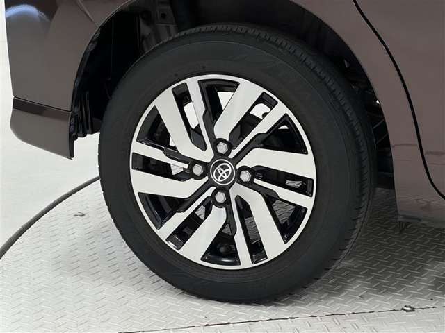 タイヤサイズは165/65R14！純正アルミホイール！納車前の点検時にタイヤ交換させていただきます！