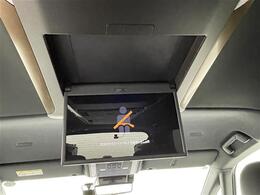 【後部座席操作部】『後部座席周辺の装備』の画像になります。写真の内容に関してご不明点、ご質問等がございましたらお気軽にガリバー店舗までお問い合わせください。