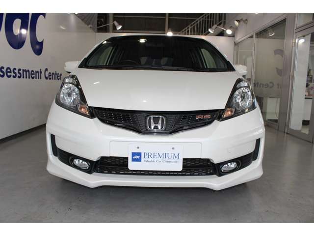 この度は数あるお車の中から、当社物件をご覧いただき有り難うございます。