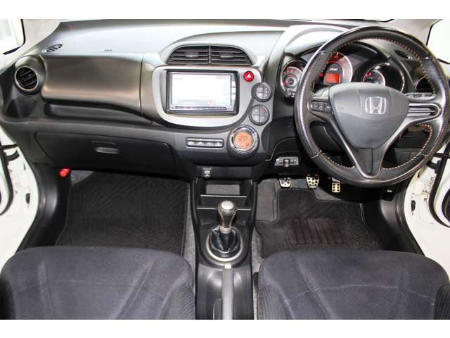 ★室内各部に大きなダメージ等ございません。