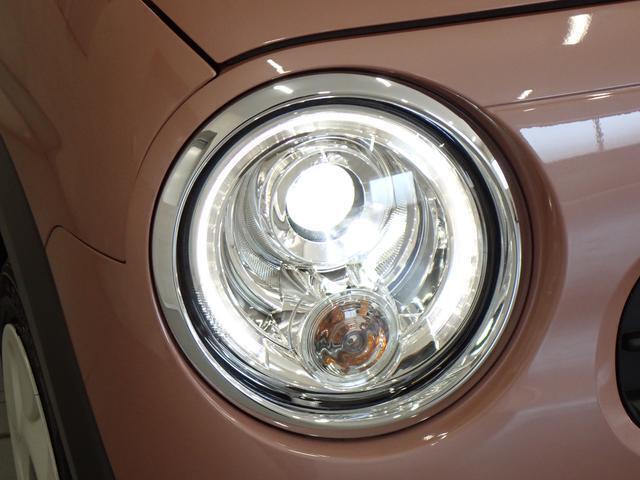 ライトを点灯した瞬間から、最大の光量を発揮することができるLEDヘッドランプを装備しています。