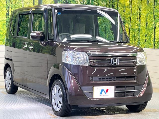 大好評のボディコーティング「弾スプラッシュコート」もご納車までに施工可能。通常のガラスコートと異なる、耐久年数6年の無機質ガラスコーティングが、ボディをキレイな状態に保ってくれます。