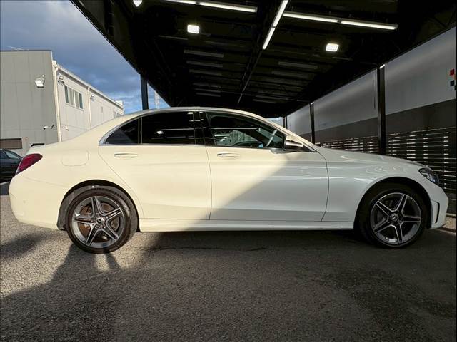 GOOD　SPEED自慢のスーパーガラスコーティングは見違えるほどの輝きを放ち、納車後のメンテナンスも楽々！折角購入頂く新しい車。コーティング施工なしなんて勿体無いですよ！