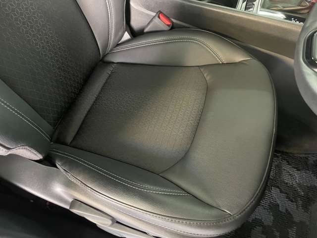 カーセンサーを見て電話しましたとお伝え下さい。078-261-1261までお気軽にお電話下さい。全国納車可能です。納車方法に関してもお気軽にご相談ください。
