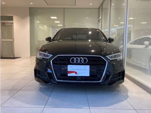 電車でお越しの場合、有楽町線、副都心線の千川駅が便利です。（4番出口を出て池袋方面にお進み下さい）