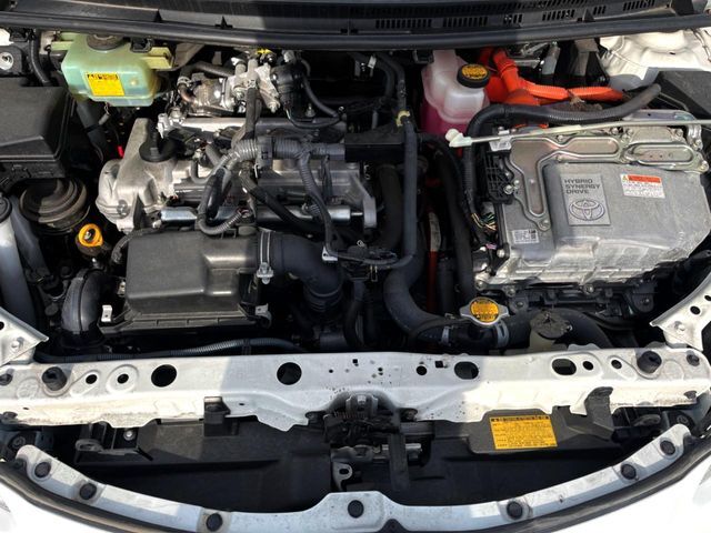 親切・丁寧な専門メカニックスタッフが応対！・車検・点検整備・事故等の修理などアフターサービスも安心。お車のカスタマイズもネクステージのサービススタッフまでご相談ください！