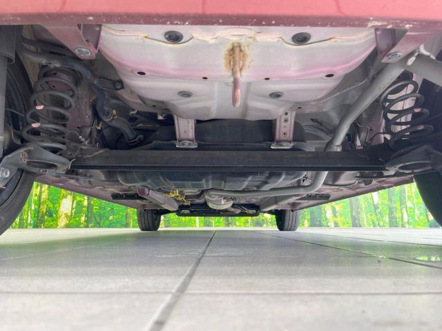 下回りがきれいなうちに、防錆加工の施工がオススメ。降雪地域はもちろん、沿岸部にお住いの方や、趣味でマリン・ウィンタースポーツをされる方にご好評いただいております。