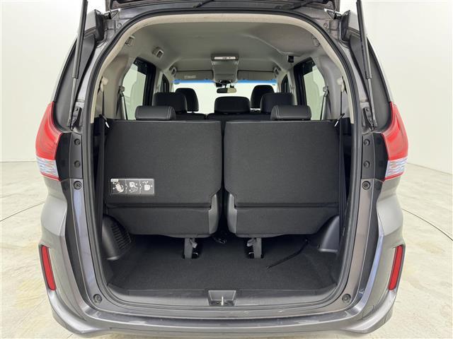 ◆【トランク】積み込みやすくて、たっぷり積める荷室です。シートアレンジできるものは、乗車人数と荷物の量や大きさによってシートを動かすことができるので、より快適なドライブが可能です！