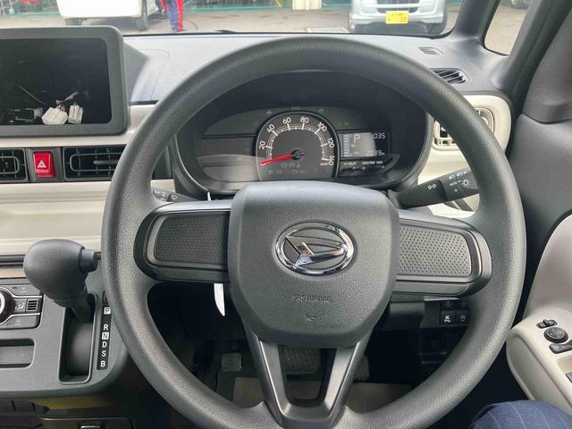 中古車を買うことの　「不安」　「心配」　も一緒に解決させて下さい♪　ディーラーならではの　「安心」　「ご満足」　を提供致します。