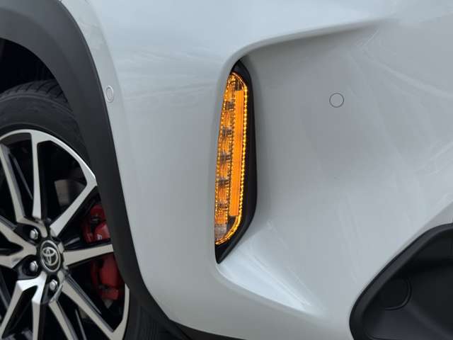 【LEDフォグランプ】、LEDデイライトを搭載　霧や足元の状態が悪くなる時にお使い下さい！快適にカーライフをお過ごしいただけること間違いなしです！！Duxy清須店052-400-0855愛知県西市場5-5-3！