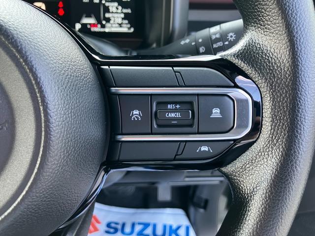 【全車速追従機能付アダプティブクルーズコントロール】ステレオカメラで先行車との距離を測定して設定した車間距離を適切に保ちながら加速・減速、さらに停止までサポート◎
