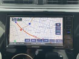【MDV-D404BTW】が装着されております。CD・Bluetooth・ワンセグTVなどエンタメ機能も多機能な1台です。