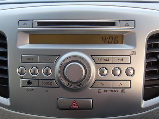 使いやすさにこだわった純正CDプレーヤー［AM/FMラジオ付］★好きな曲を聴きながら楽しくドライブ♪