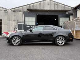 過走行専門店が自身を持ってご提供する1台！走行距離が多い車両を中心に扱っている専門店だからこそ、走行が多い分メンテナンスが行き届いているかどうかしっかりと現車を確認して厳選して仕入れております。