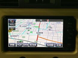 【問合せ：0776-53-4907】【純正ナビ】人気の純正ナビを装備しております。ナビの使いやすさはもちろん、オーディオ機能も充実！キャンプや旅行、通勤や買い物など普段のドライブも楽しくなるはず♪