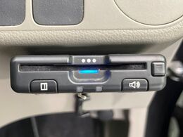【ETC】高速道路の料金所をストレスなく通過！話題のスポットやサービスエリアに多い「スマートIC」利用時は必須のアイテムです。当店でセットアップを実施、ご納車当日からすぐにご利用いただけます！