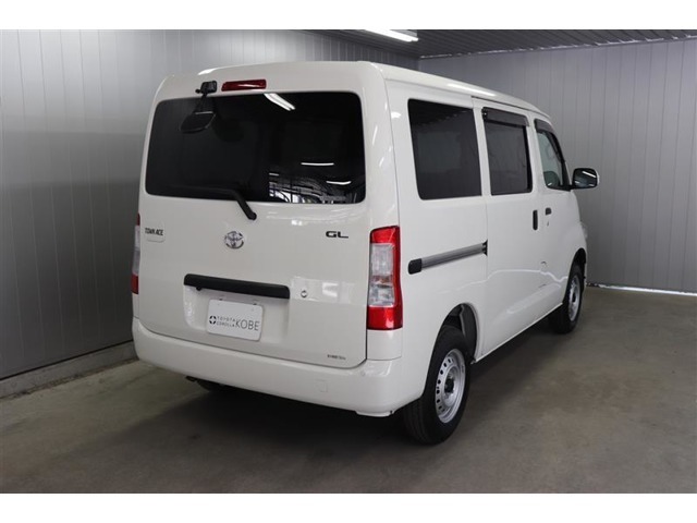 安心のトヨタの中古車は、ご購入後も安心のトヨタロングラン保証付き。別途有償にて選べる延長保証（＋1年、＋2年）もお選び頂けます。