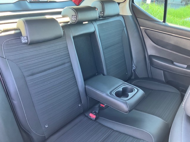 2列目もゆったりお乗りいただける広さです♪