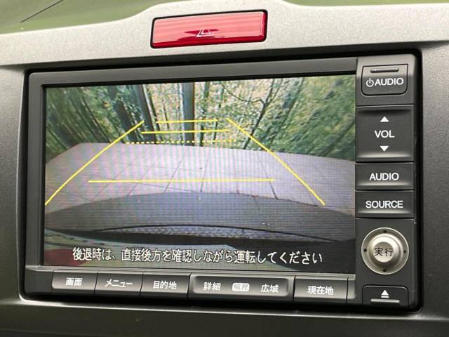 【バックカメラ】駐車時に後方がリアルタイム映像で確認できます。大型商業施設や立体駐車場での駐車時や、夜間のバック時に大活躍！運転スキルに関わらず、今や必須となった装備のひとつです！