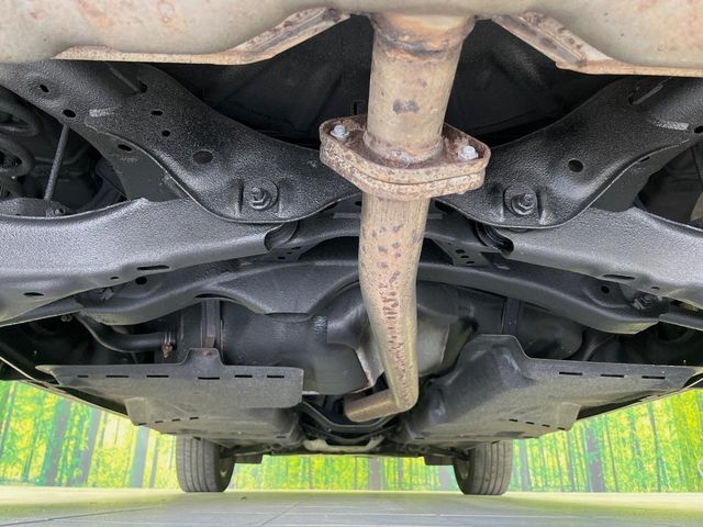 下回りがきれいなうちに、防錆加工の施工がオススメ。降雪地域はもちろん、沿岸部にお住いの方や、趣味でマリン・ウィンタースポーツをされる方にご好評いただいております。