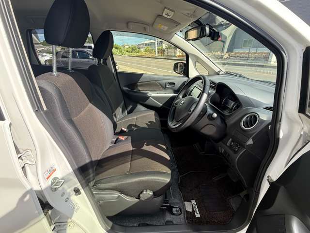 全国のAA会場で毎日競りに参加、本当に安く売値設定できる車しか仕入れておりません。他社在庫と比較下さいませ。
