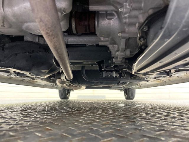 下回りがきれいなうちに、防錆加工の施工がオススメ。降雪地域はもちろん、沿岸部にお住いの方や、趣味でマリン・ウィンタースポーツをされる方にご好評いただいております。