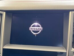 【純正ナビ】人気の純正ナビを装備。オーディオ機能も充実しており、Bluetooth接続すればお持ちのスマホやMP3プレイヤーの音楽を再生可能！毎日の運転がさらに楽しくなります！！