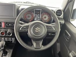 ◆【ステアリング】軽い力で扱いやすいハンドルです。目立つ傷やスレなどなく綺麗な状態です！除菌プランいれていただくとさらに快適に！清潔なお車はお子様にも安心ですね！