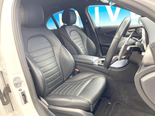 ●レザーシート：高級感漂うブラックレザーシートは、使用感も少なく良好なコンディションを保っております！その他、気になる箇所がございましたらお気軽にお問合せ下さい！