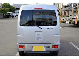 常時200台以上の在庫があります。軽自動車から大型トラック、また特殊車両などなど。あらゆる車種をご用意しております