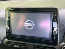 【純正9型ナビ】人気の純正ナビを装備。オーディオ機能も充実しており、Bluetooth接続すればお持ちのスマホやMP3プレイヤーの音楽を再生可能！毎日の運転がさらに楽しくなります！！