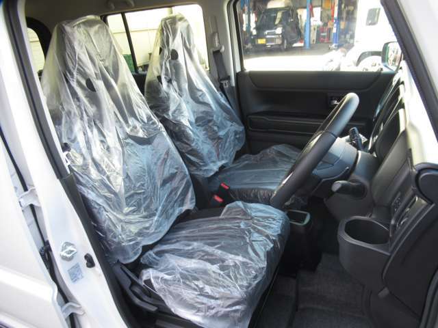 当社HPで車両詳細と保証内容、特典を公開中！お得な情報もあります。是非ご覧下さい。［キャラック白井］検索で！