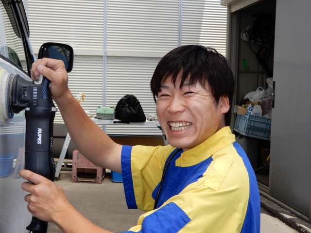 小島です！私がキーパーコーティング他、しっかりクリーニングさせていただきます。